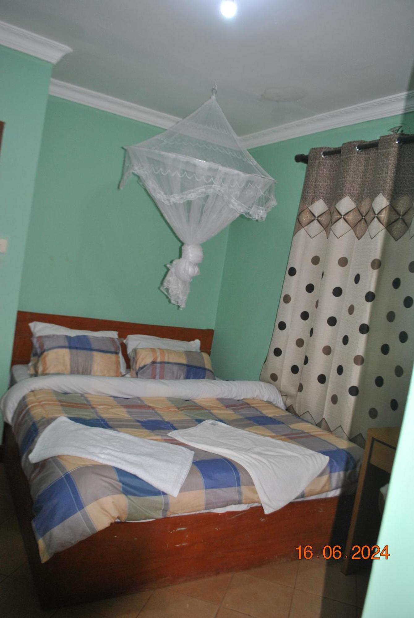 Ngorongoro Villa And Restaurant كاراتو المظهر الخارجي الصورة